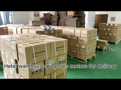 El almacén de Hetai prepara los motores para la entrega.