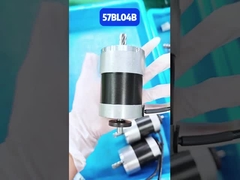 ¿Cómo es el motor usado en una máquina de puertas?